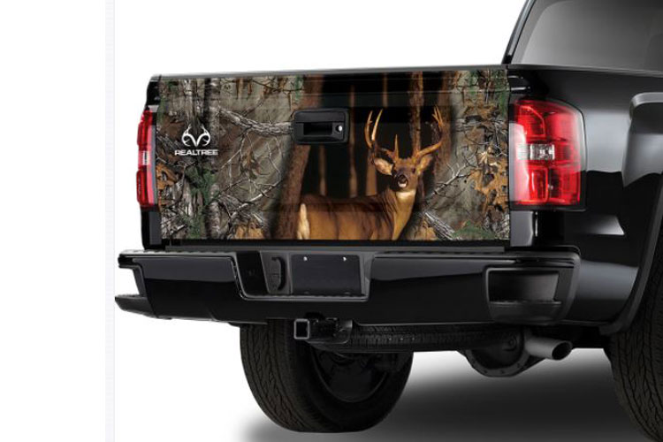 RealTree Xtra Camo with Whitetail Buck Tailgate Graphic Overlay